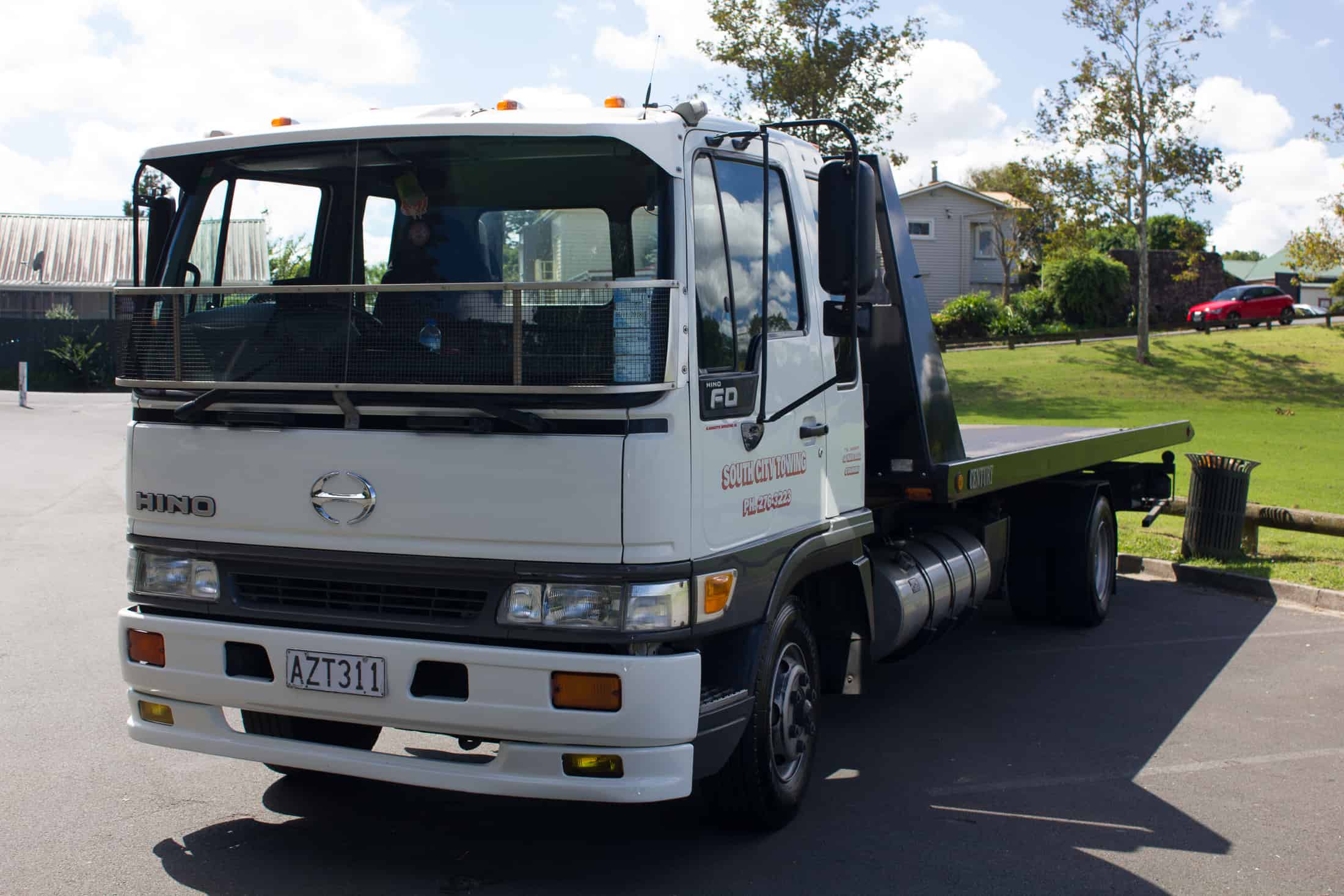 Professional vehicle recovery and towing service Auckland